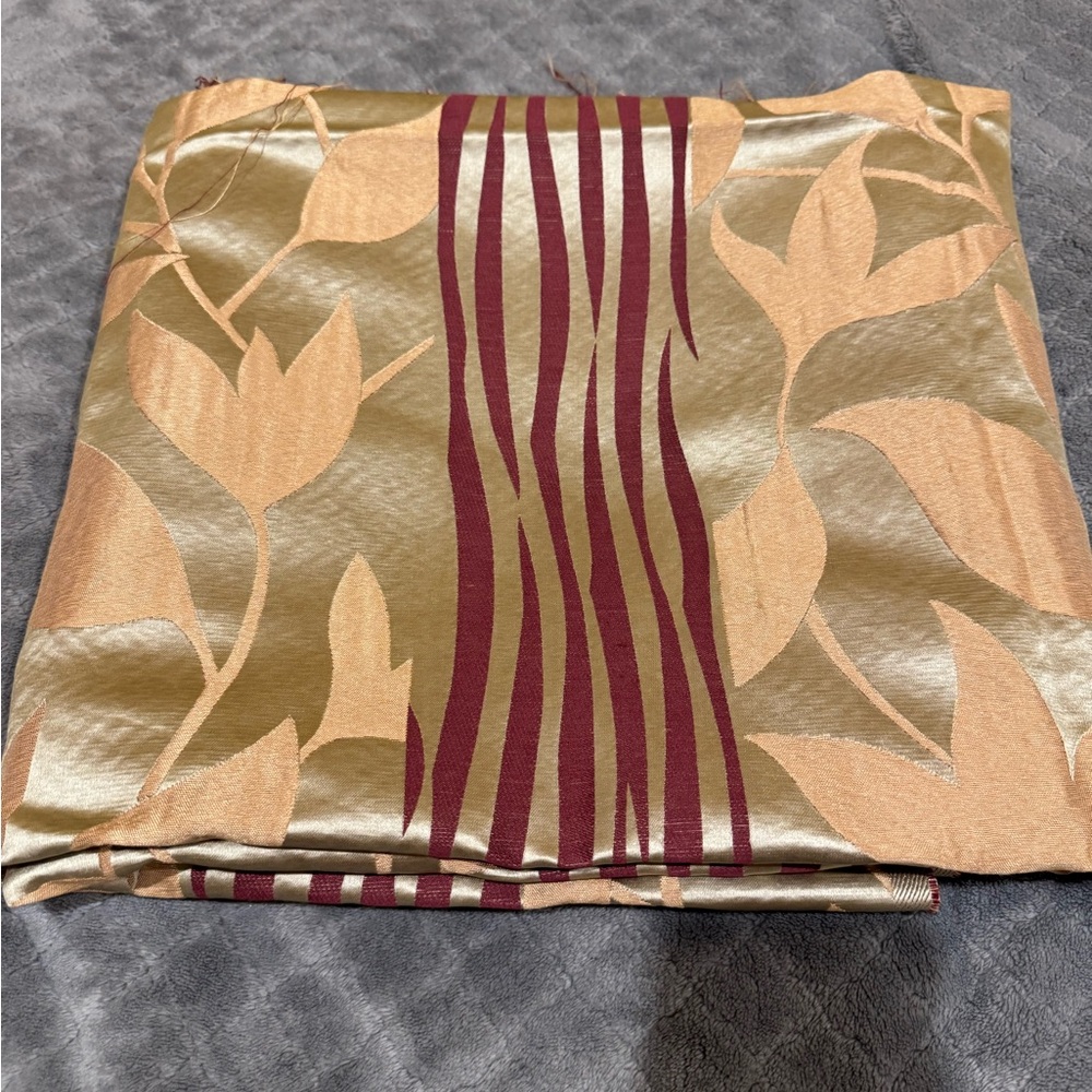 Fabric for furniture covers or curtain